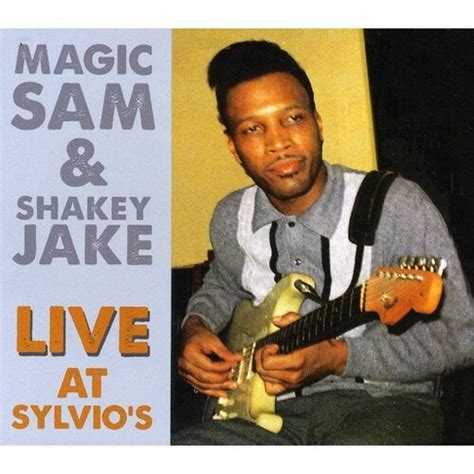 Analyzing the unique guitar stylings of Magic Sam and Zhakey Jake